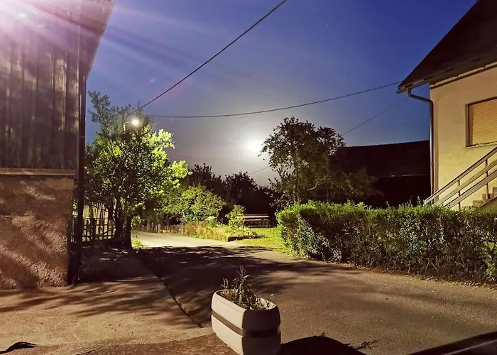 Nyaraló Kuca Za Odmor Starcevic